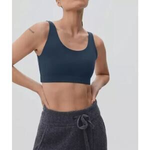 EVERLANE Women's The Perform Sport Bra Size XS Atlantic Blue Scoop Neck NWT